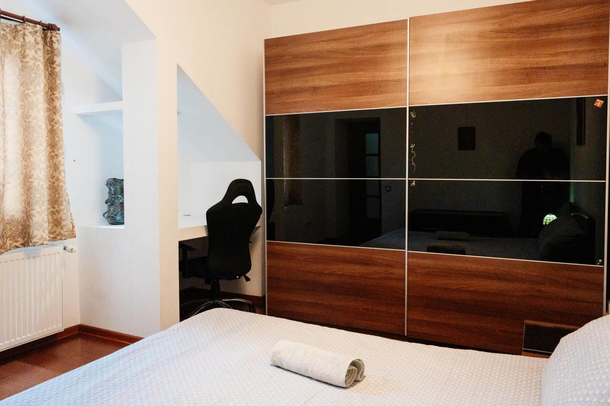 Maan Central Apartment Pet Friendly Location Brašov Exteriér fotografie