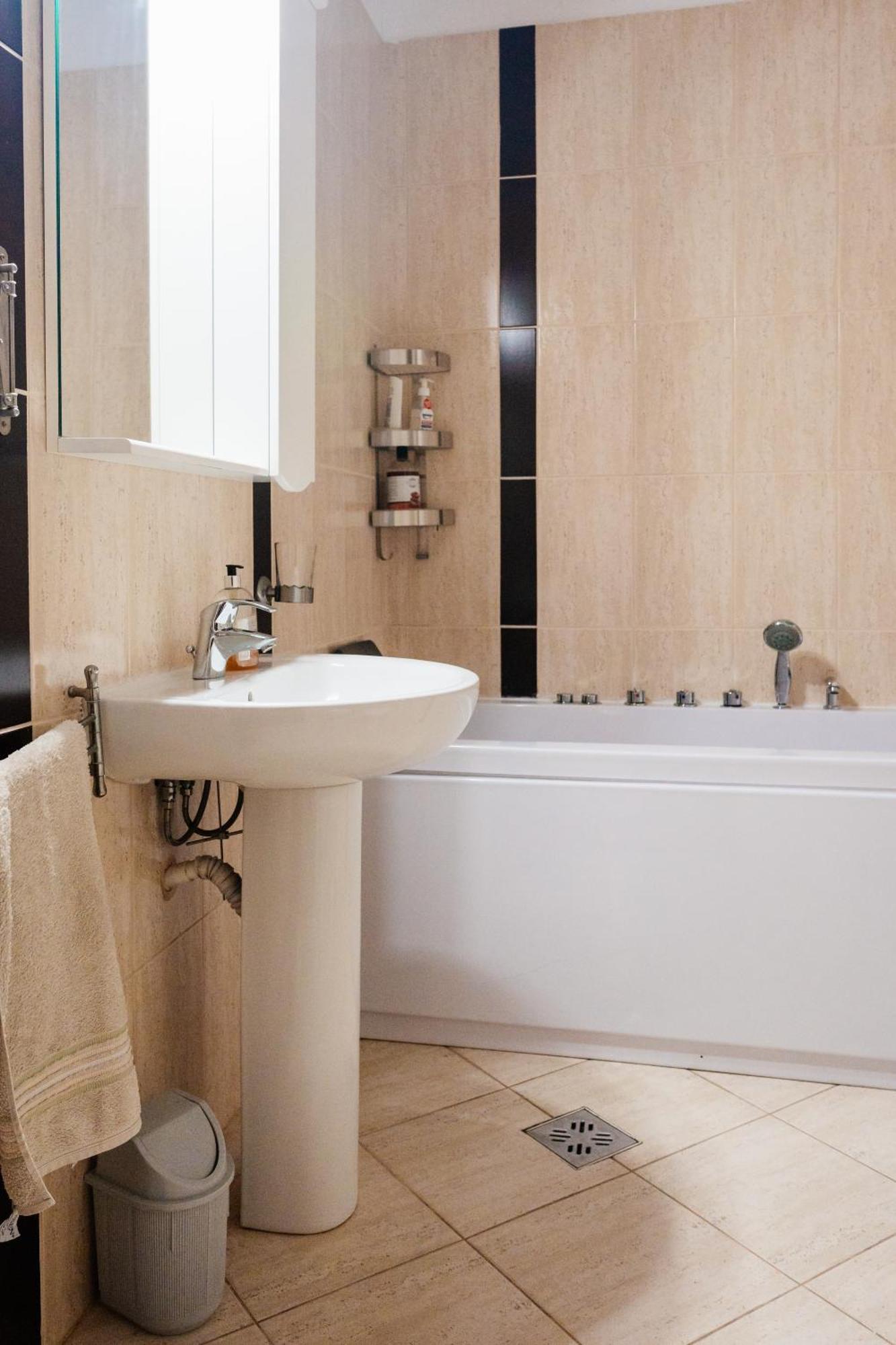 Maan Central Apartment Pet Friendly Location Brašov Exteriér fotografie